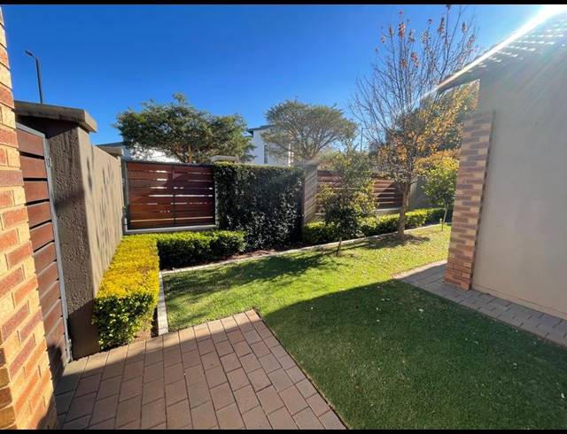 3 BEDROOM PROPERTY TO RENT IN MIDSTREAM RIDGE